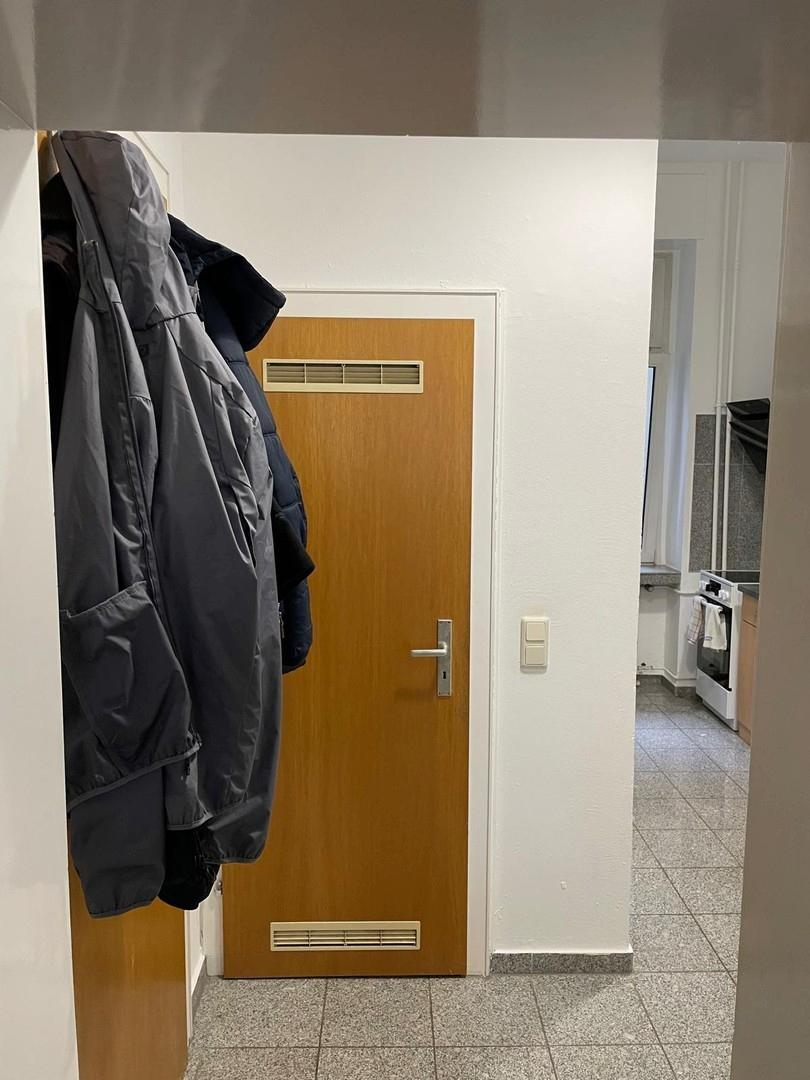 Flur mit Blick zur Küche