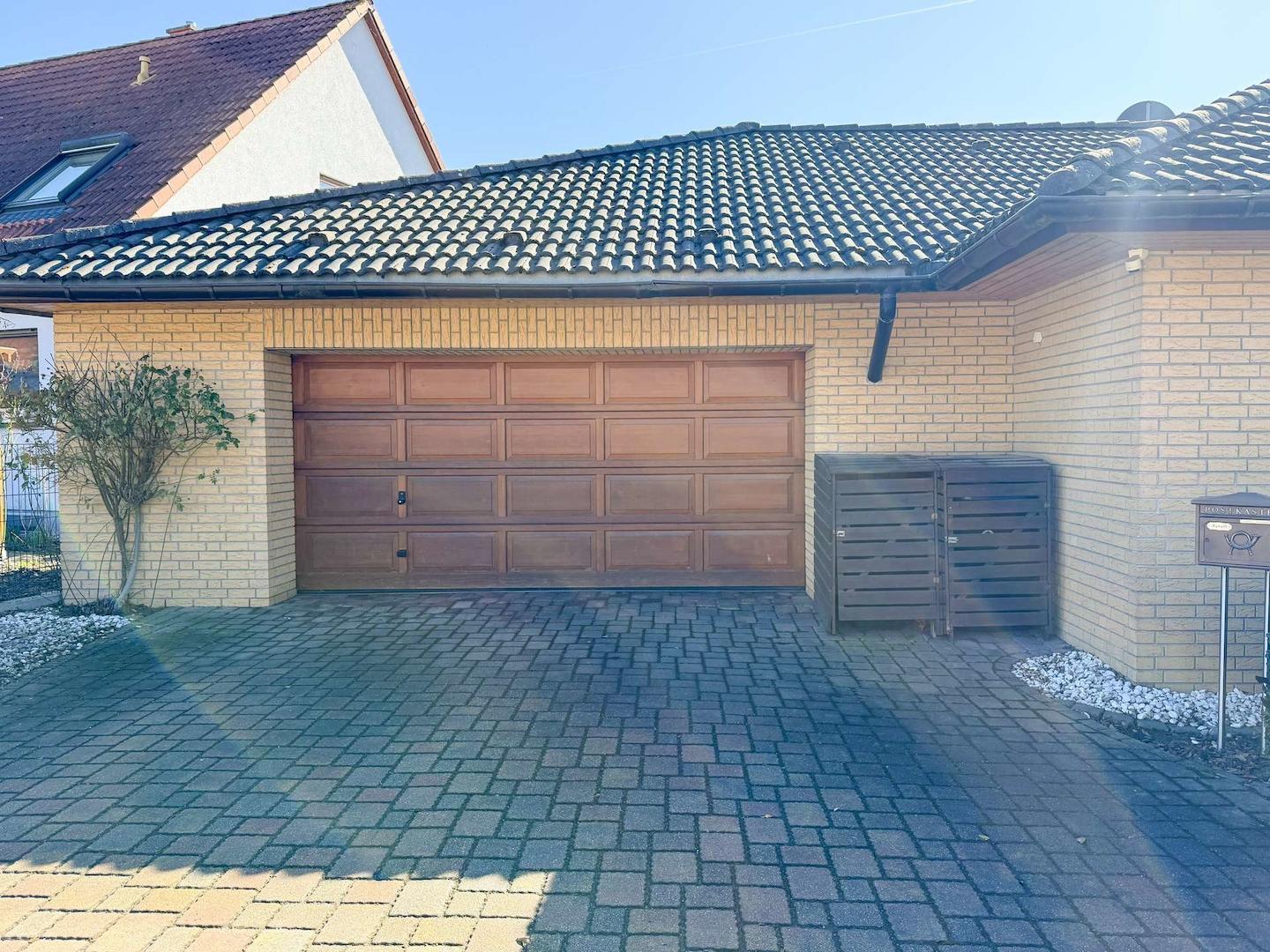 Doppelgarage