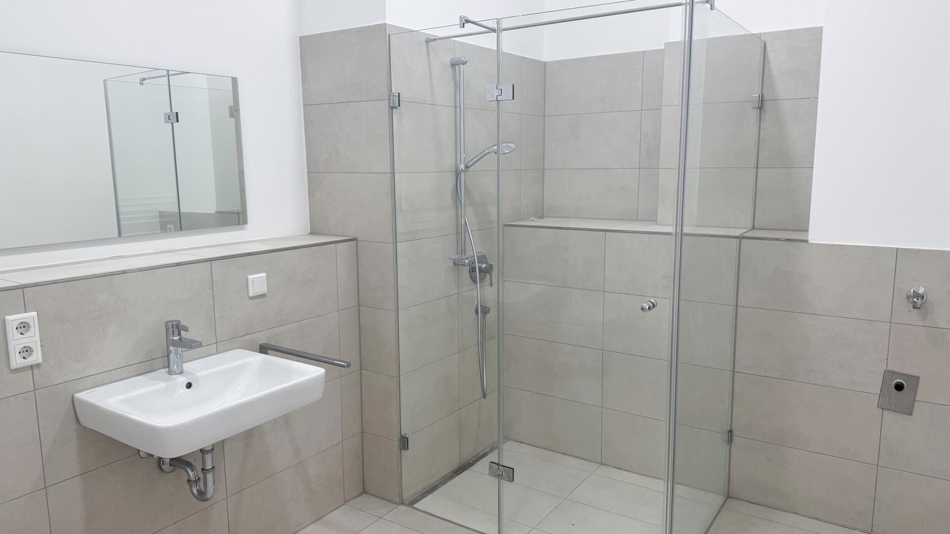 Duschbad mit WC