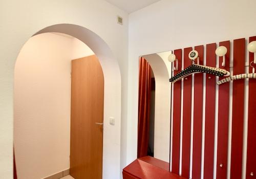 Flur mit Garderobe