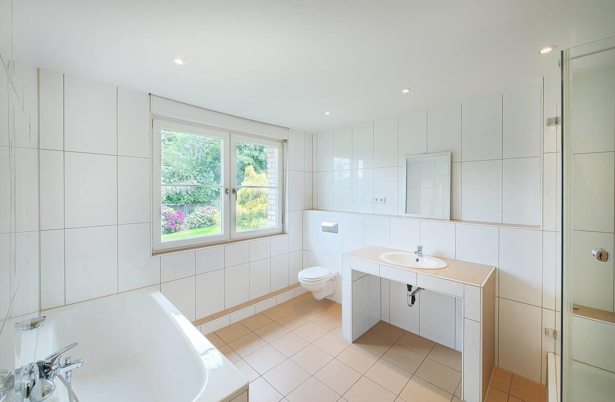 Badezimmer 1