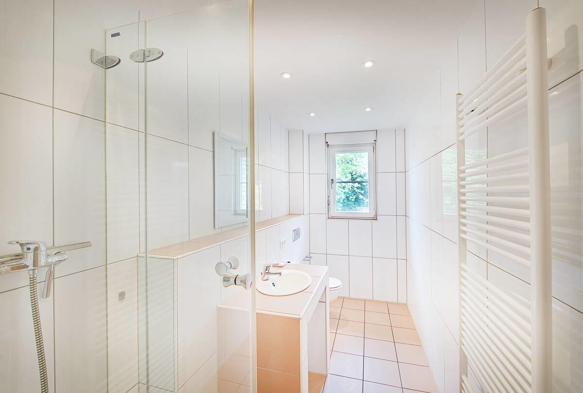 Badezimmer 2