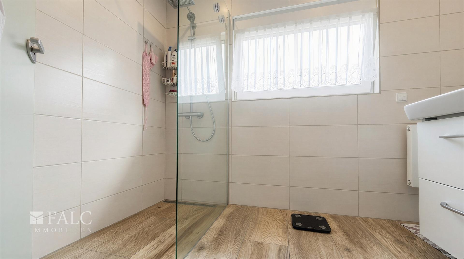 Badezimmer Bild 2