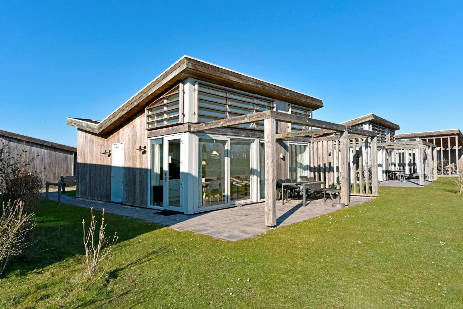 kaufen-freistehendes-ferienhaus-kamperland-landal-beach-resort-water-village-recreatieadviseurs-vakantiehuistekoop-nl.jpg