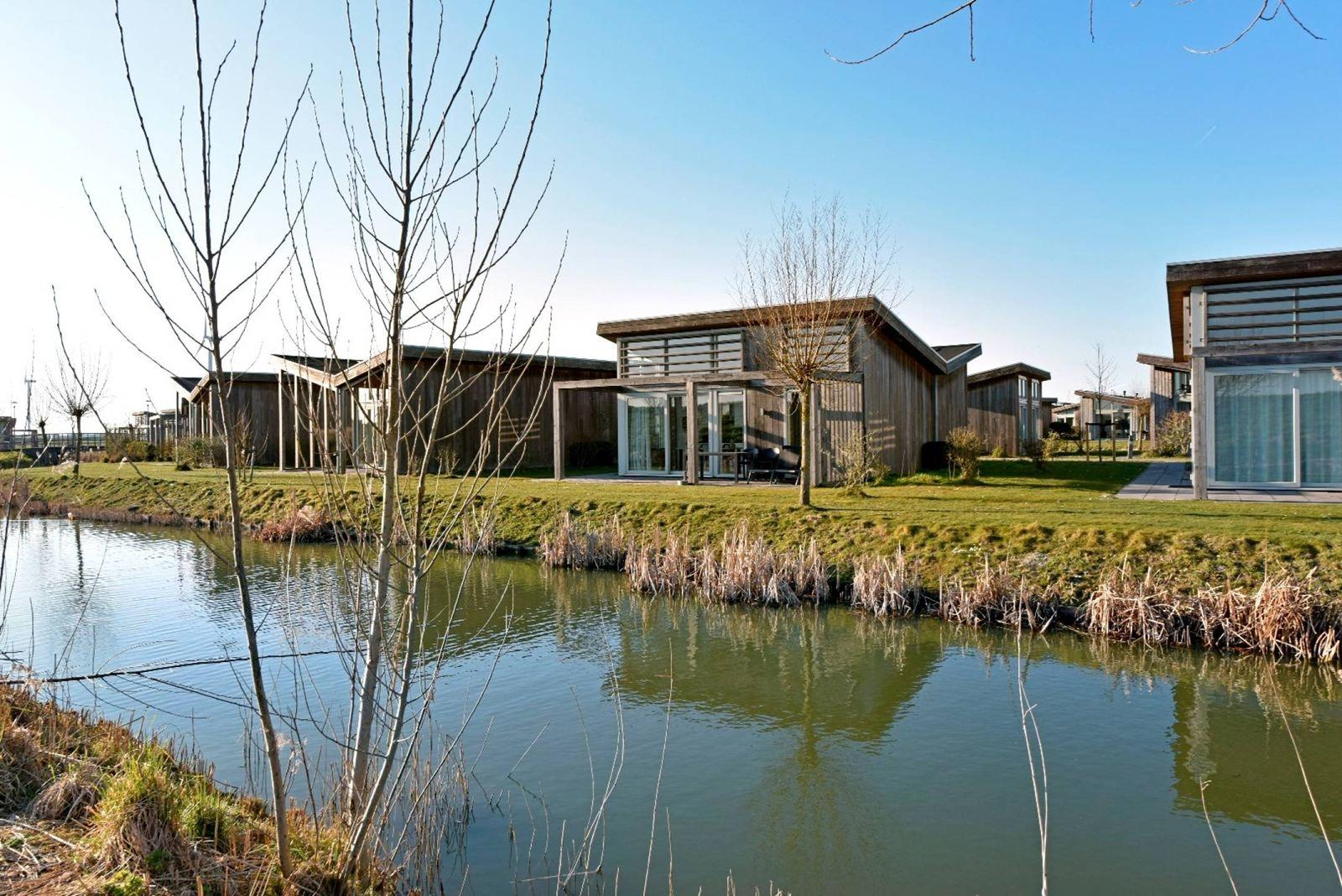 Ferienhaus-Zeeland-kaufen-vakantiehuistekoop-nl.jpg01
