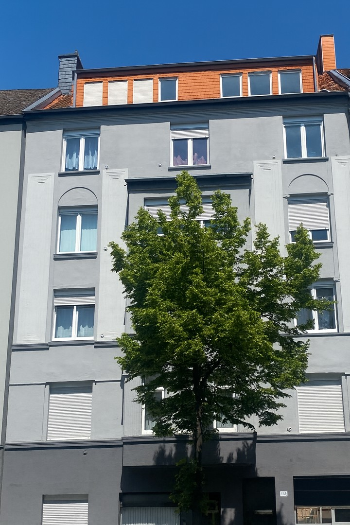 Hauptgebäude