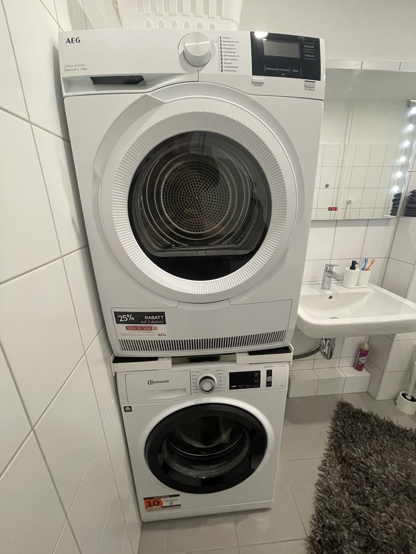 Waschmaschine und Trockner