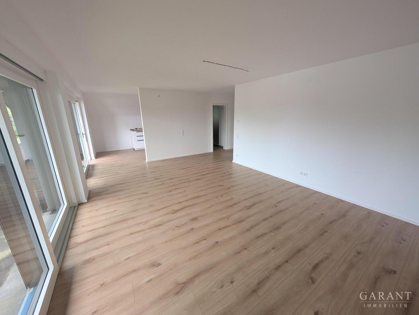 Wohn- Esszimmer B2