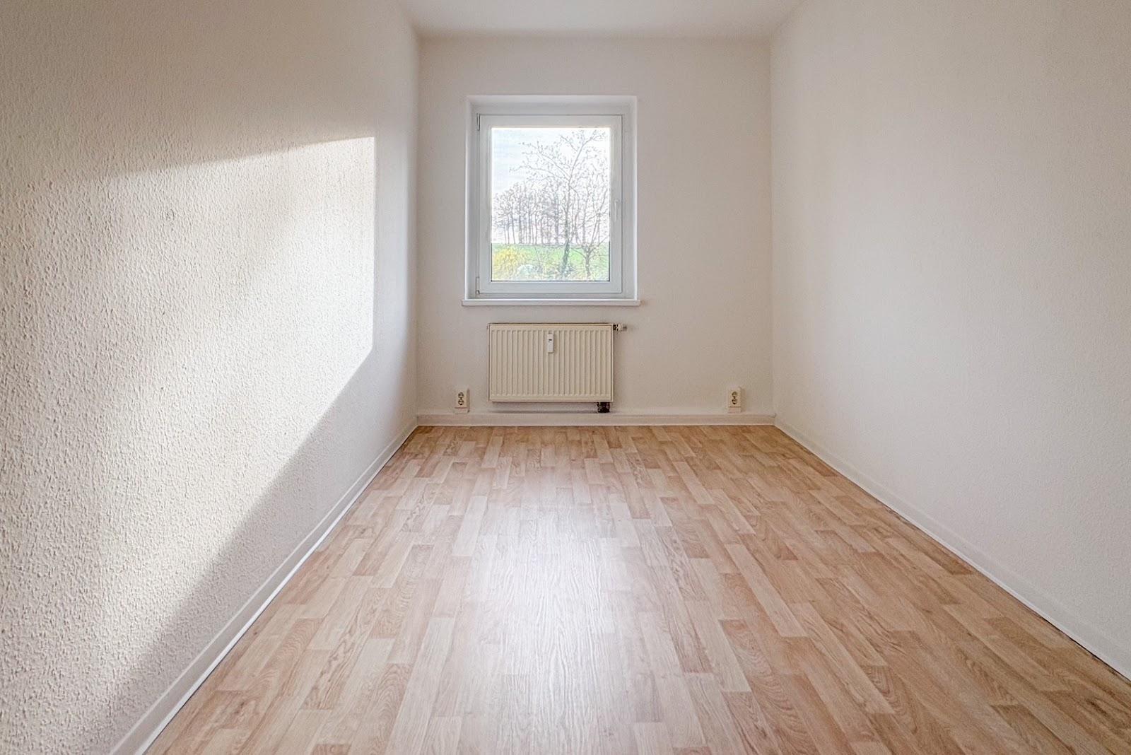 Arbeits,- Hobby- oder Kinderzimmer