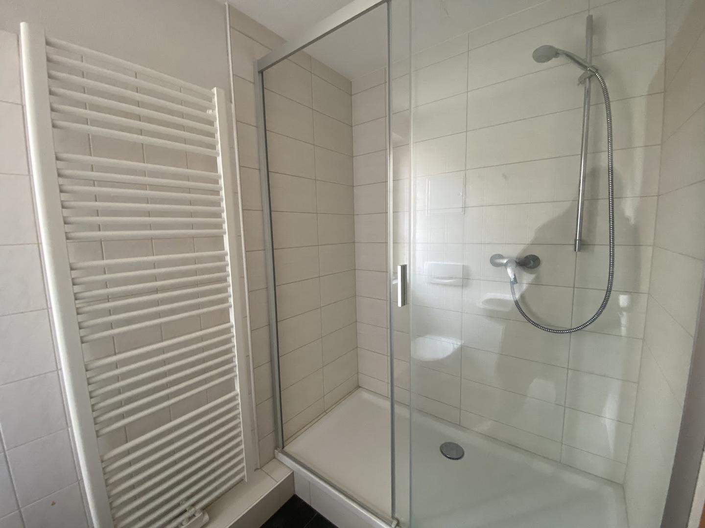 Bad mit Dusche