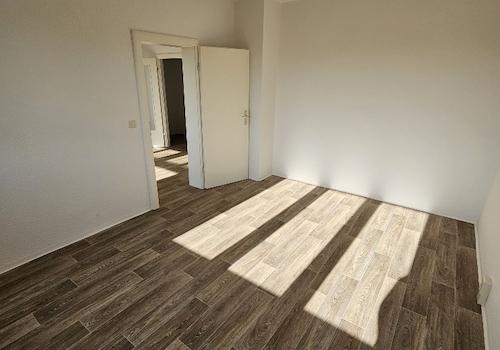 Schlafzimmer (2)
