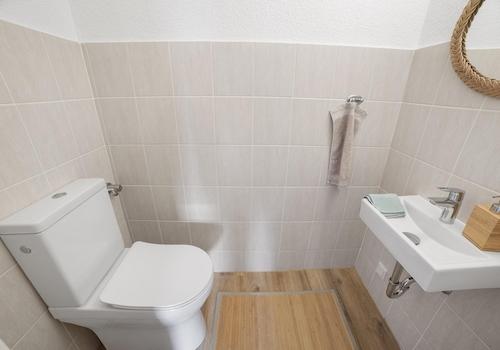 GÄSTE-WC