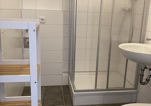 Bad mit Dusche