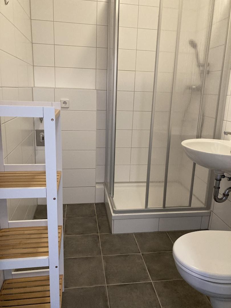 Bad mit Dusche
