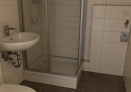 Bad mit Dusche
