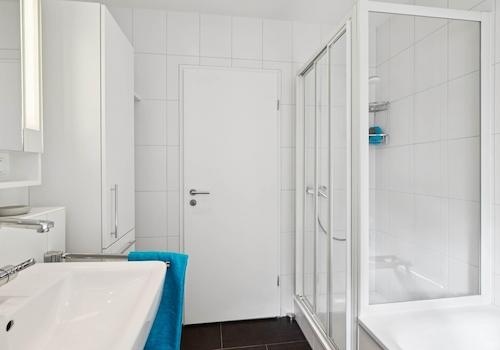 Blick zur Dusche