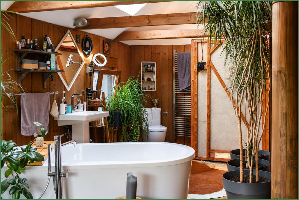 Badezimmer im Obergeschoss