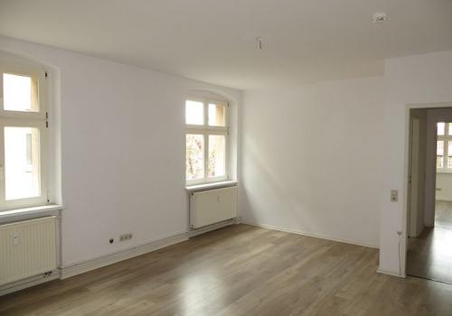 Wohnzimmer Fensterseite