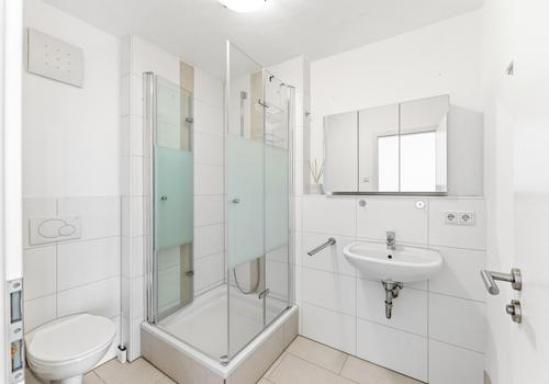 BADEZIMMER OBEN