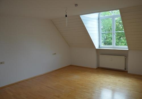 2.OG Schlafzimmer 2