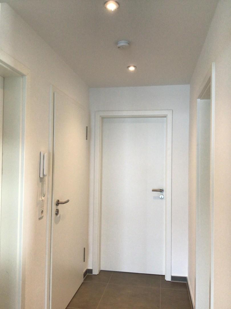 Flur mit Glas - Einbaustrahler