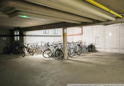 Fahrradabstellmöglichkeit in der Tiefgarage