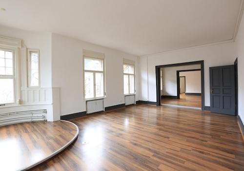 Büro 4