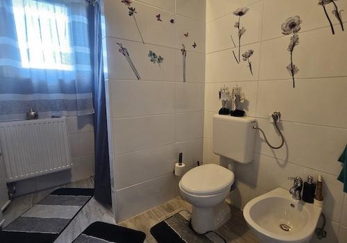 Badezimmer EG