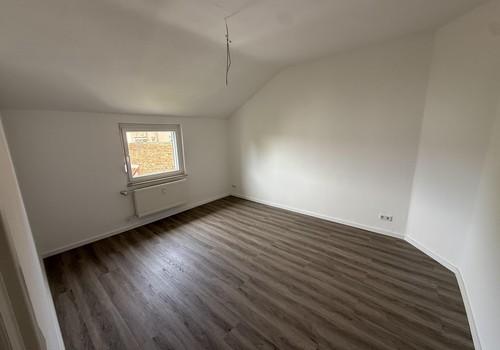 Büro / Kind