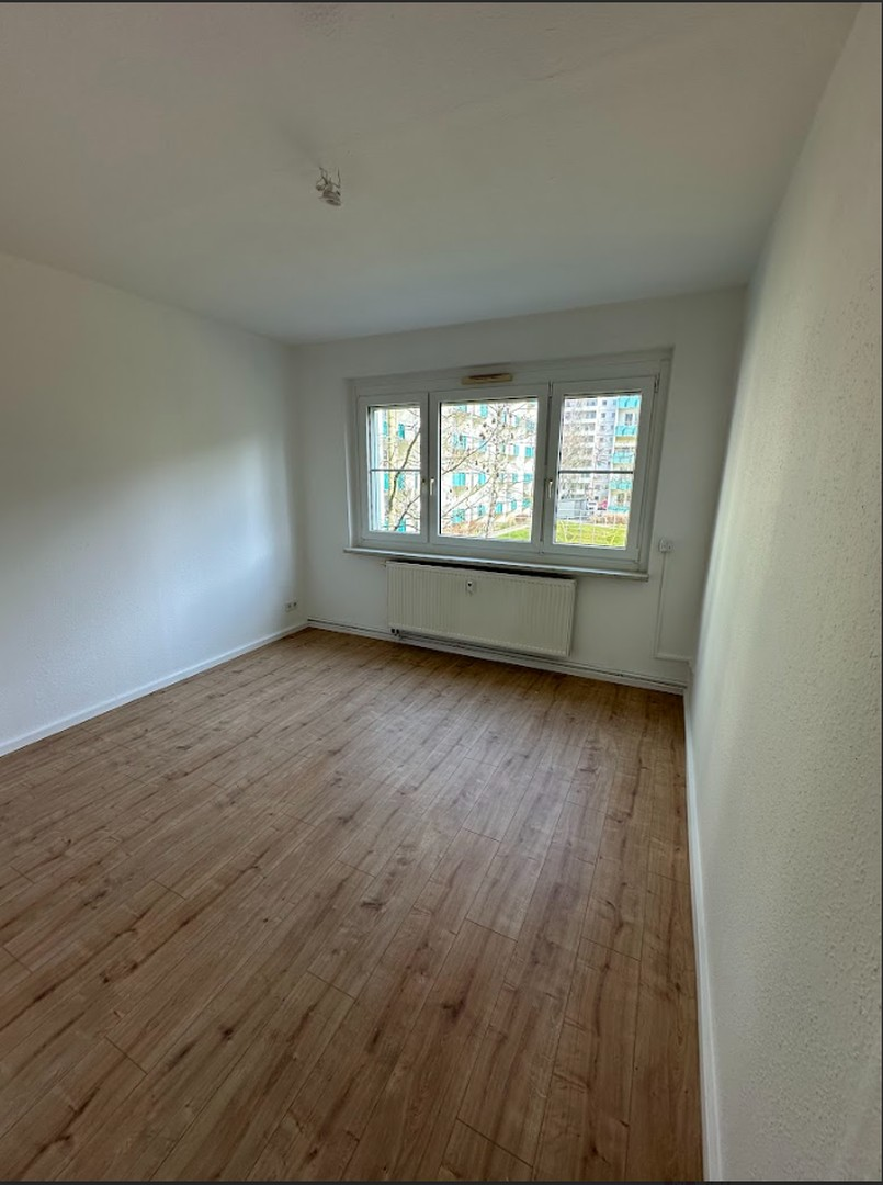 Schlafzimmer 1.  