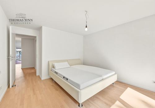Schlafzimmer zur Terrasse