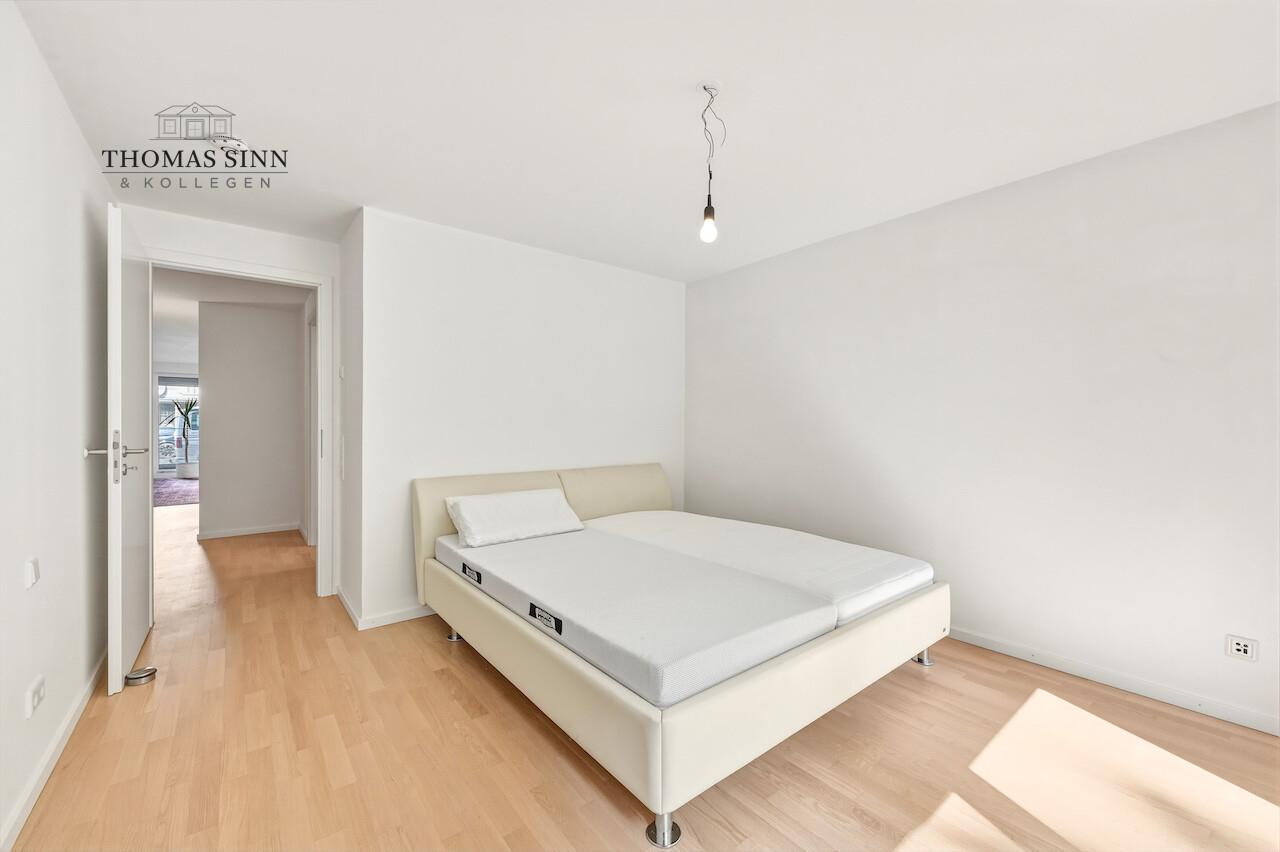 Schlafzimmer zur Terrasse