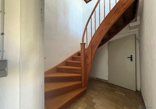 Bor Treppe EG