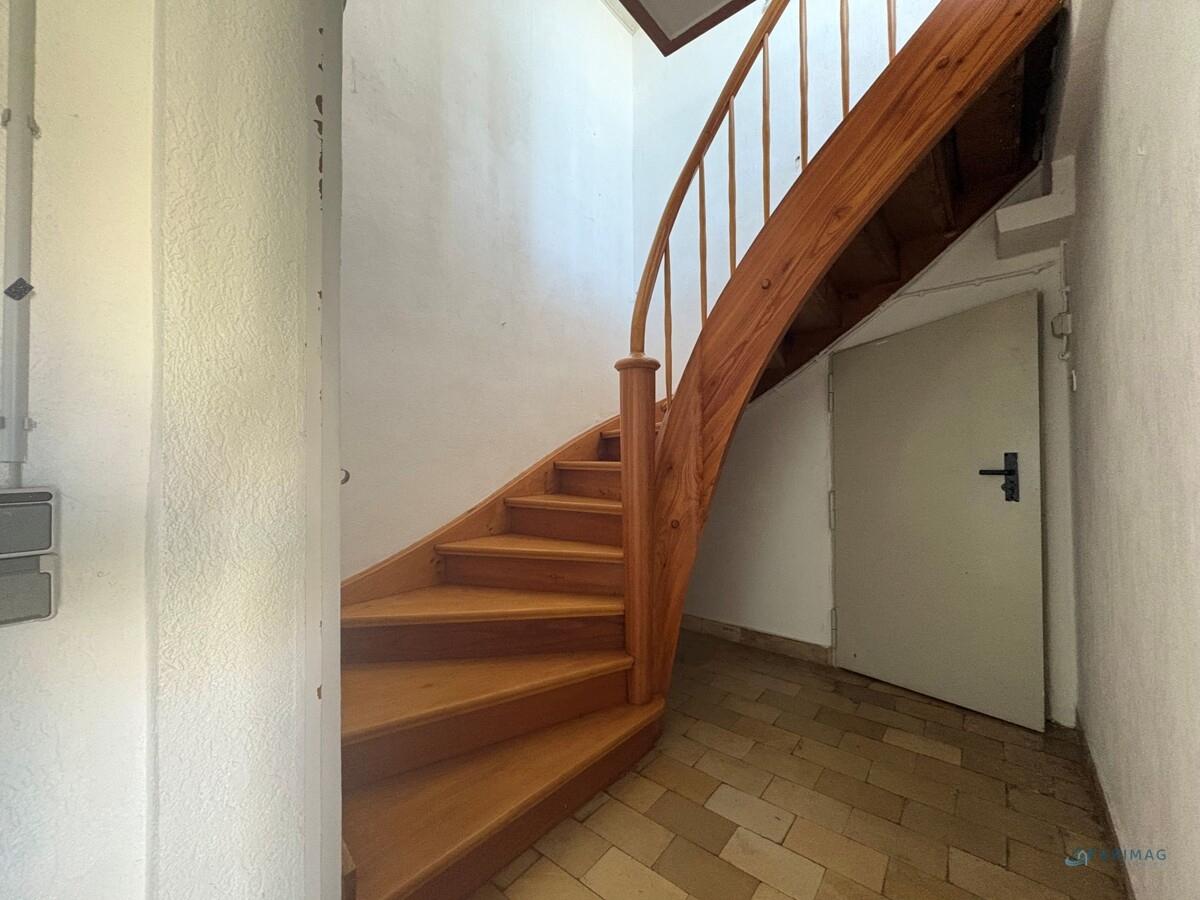 Bor Treppe EG