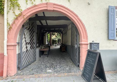 Tor zum Innenhof