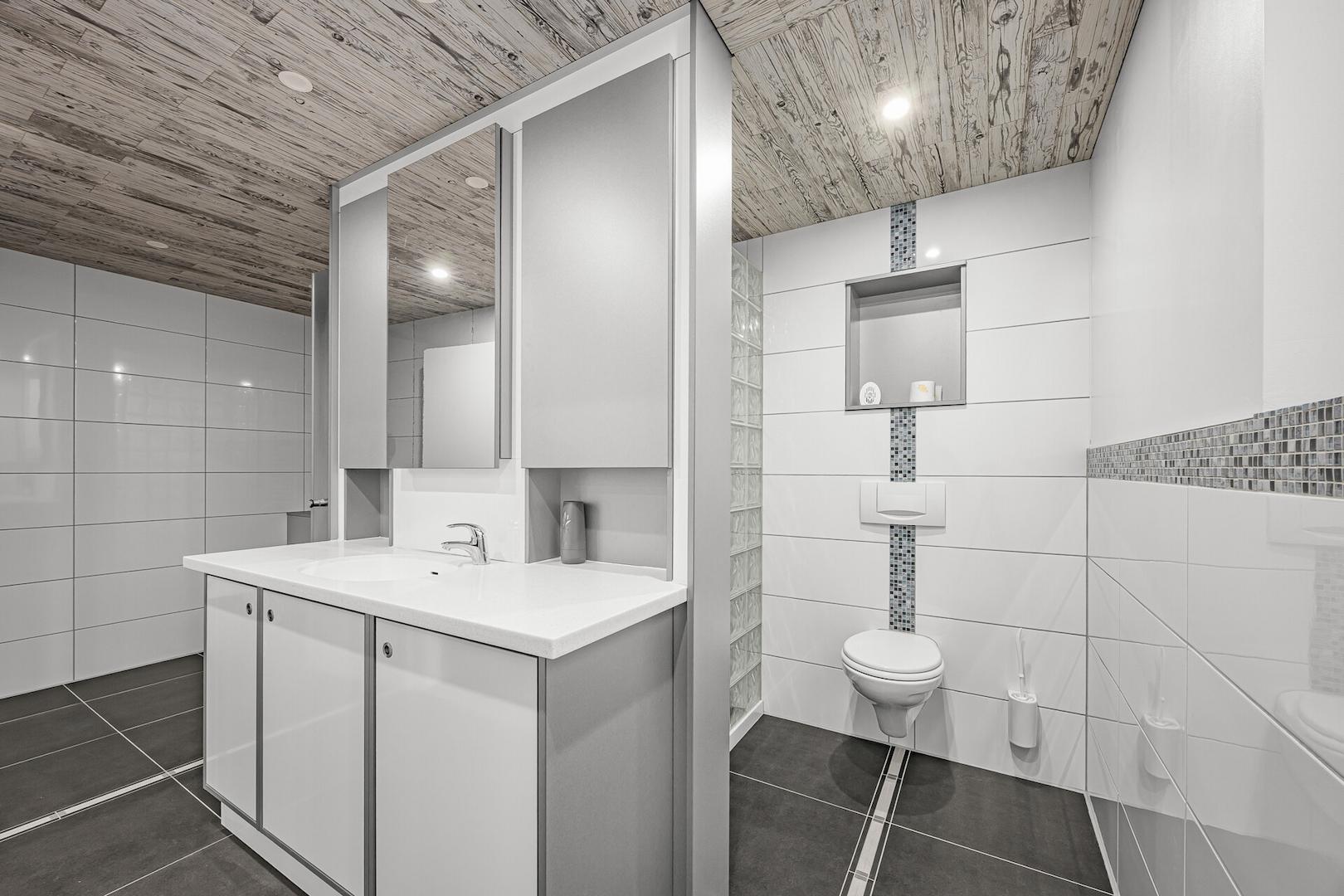 Dusche-WC Keller Ansicht 1