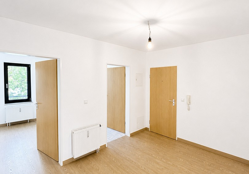 Flur_aus_Sicht_Wohnzimmer