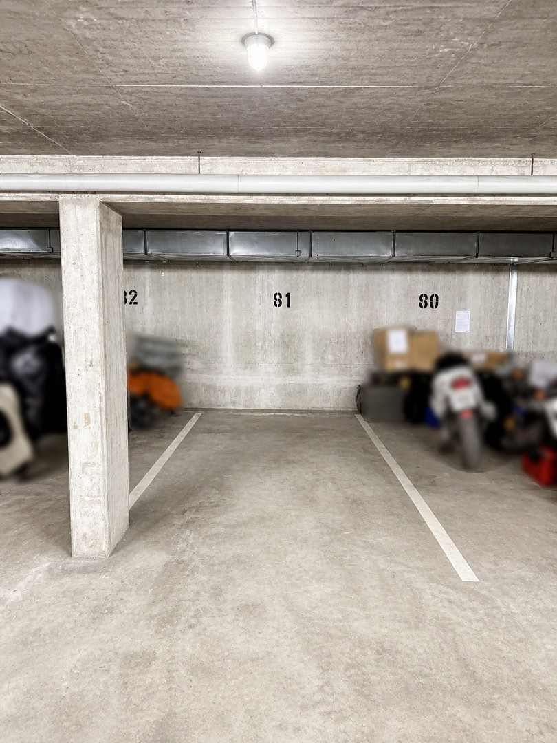 Tiefgaragenstellplatz