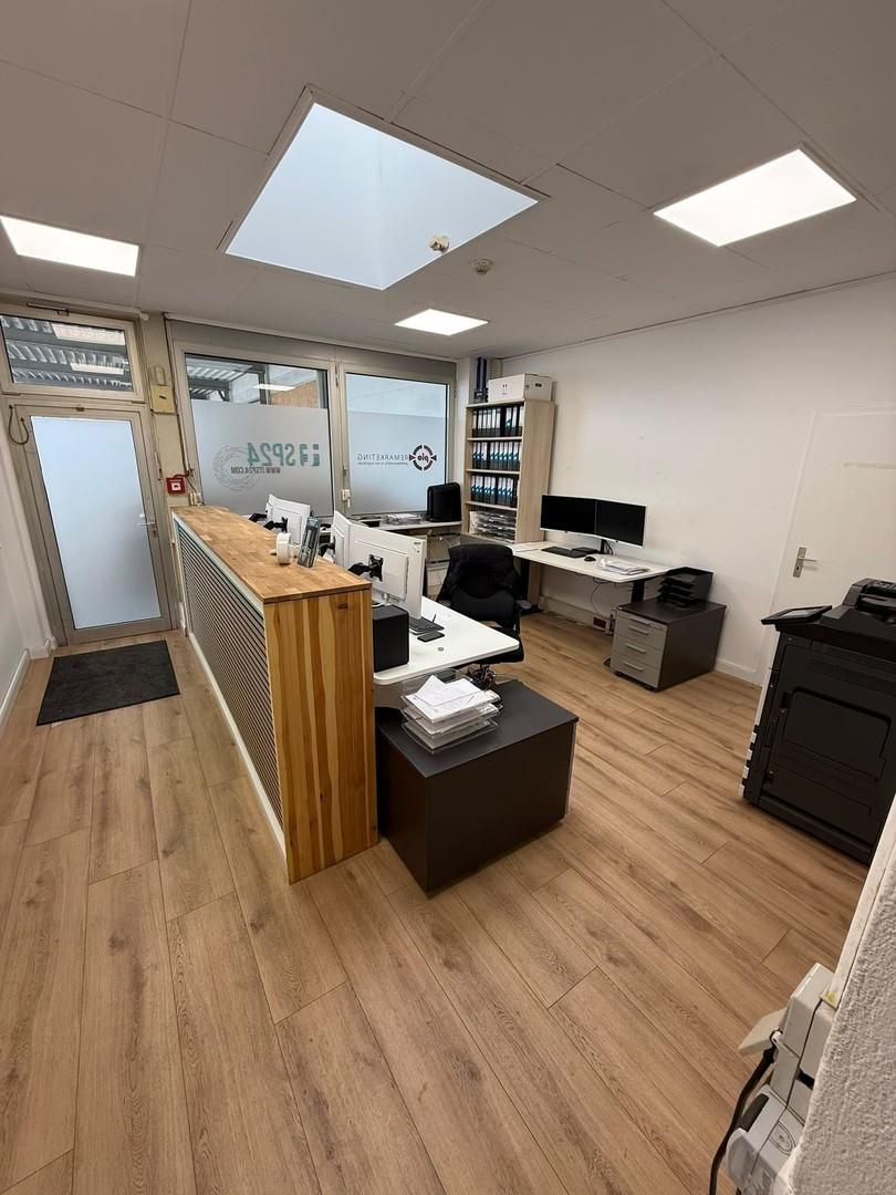 Büro