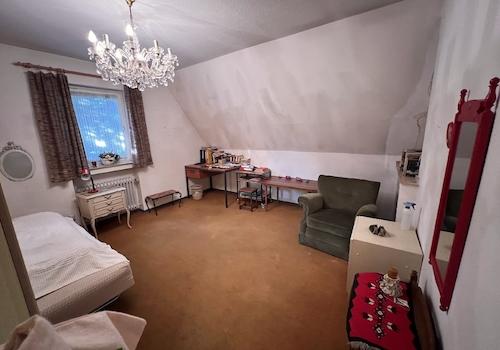 Kinder- oder Gästezimmer DG