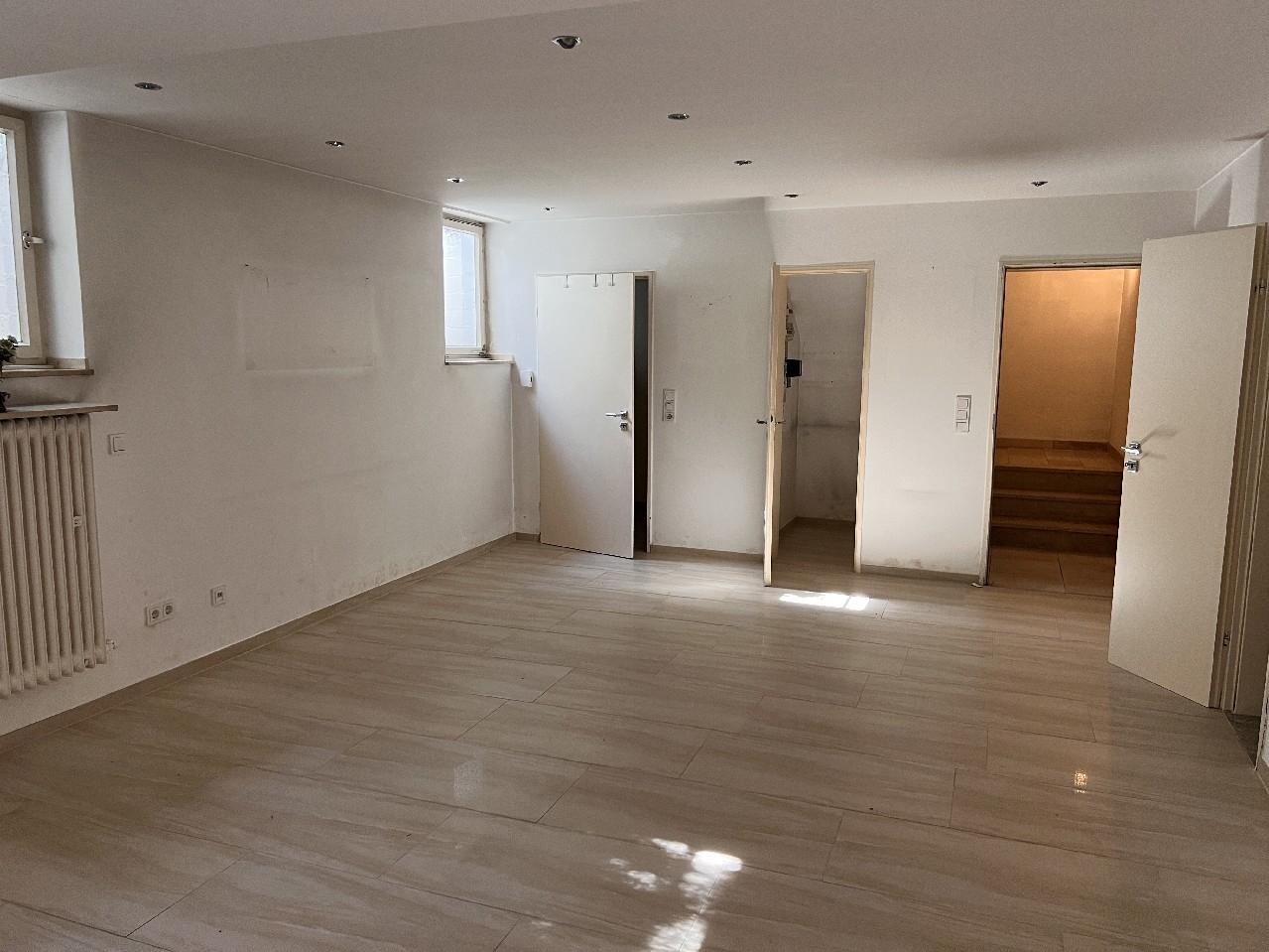 Büro 1 im Keller