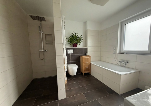 Badezimmer OG