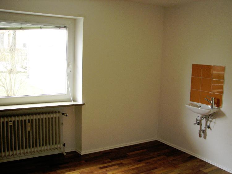 Schlafzimmer mit extra Waschbecken