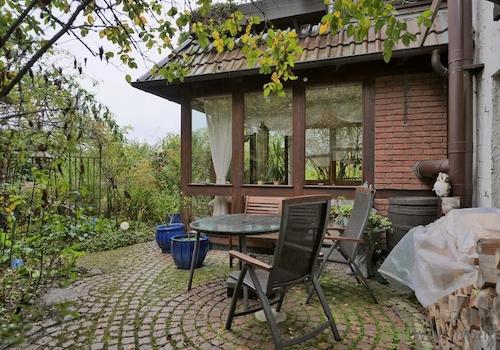 eigene Terrasse bei Regenwetter