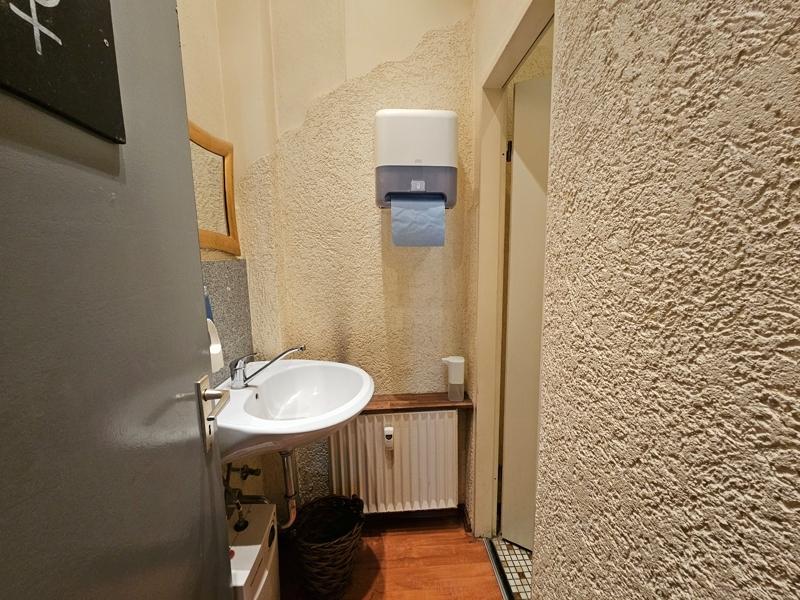 Gewerbe Damen WC
