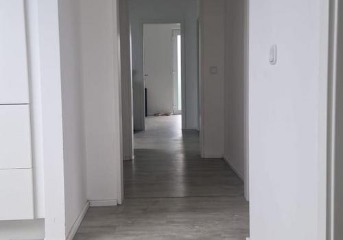durchgehender Bodenbelag