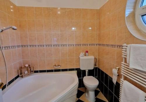Badezimmer 2 Haupthaus