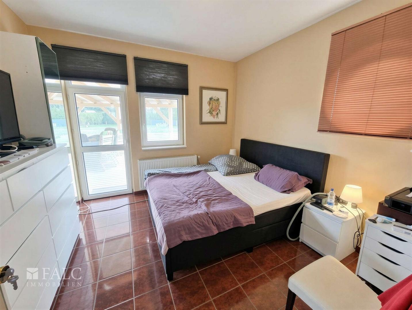 Schlafzimmer 1 