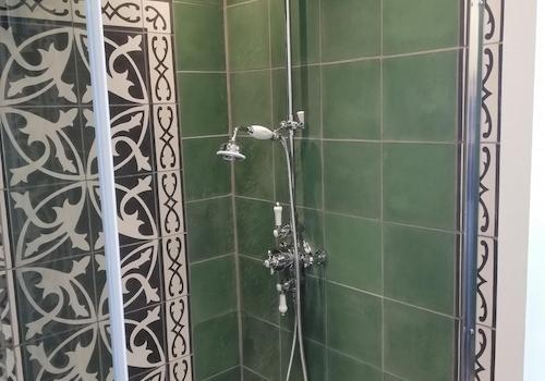 besondere Dusche EG