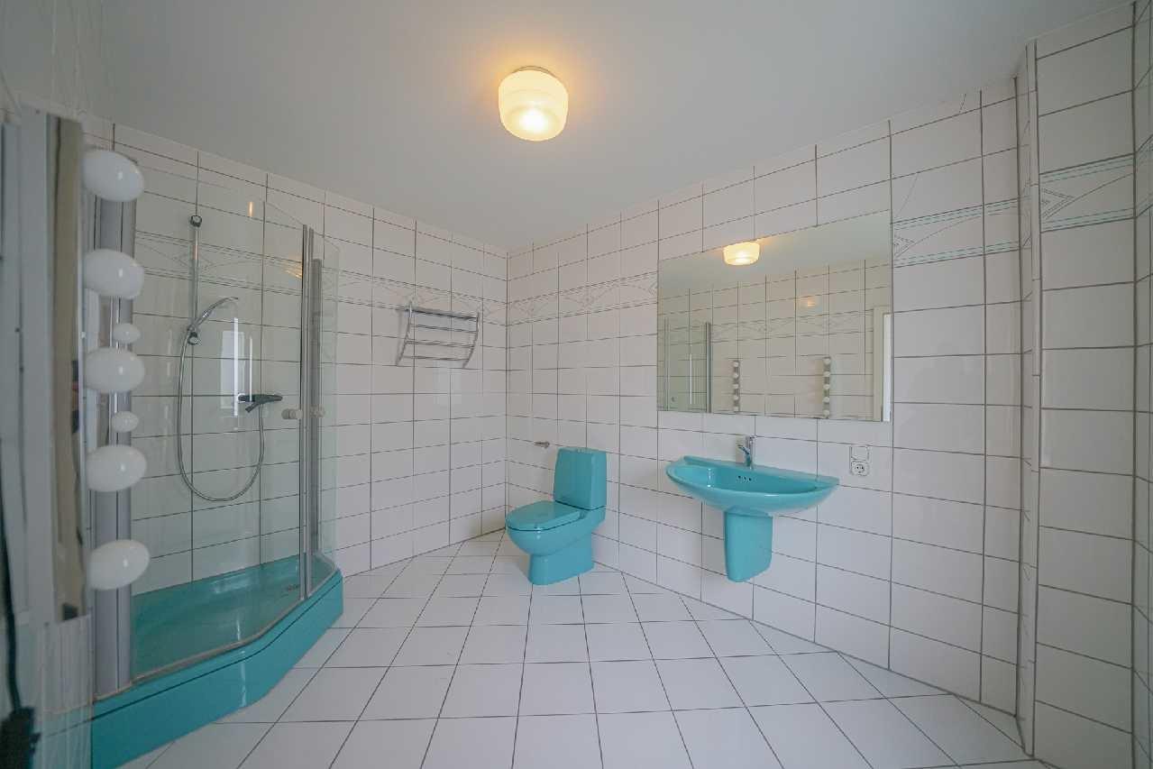 Badezimmer EG